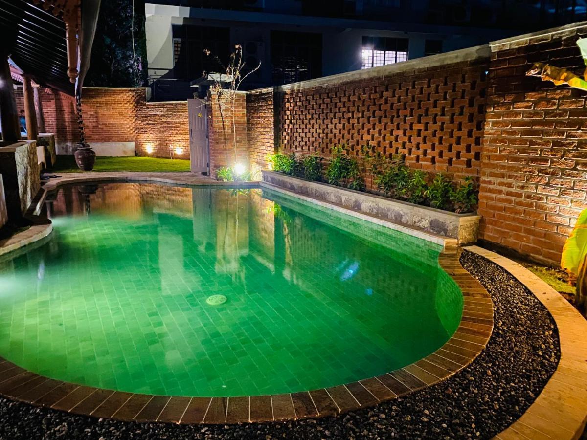 Thaprobana Villa Tangalle - Private Villa Esterno foto