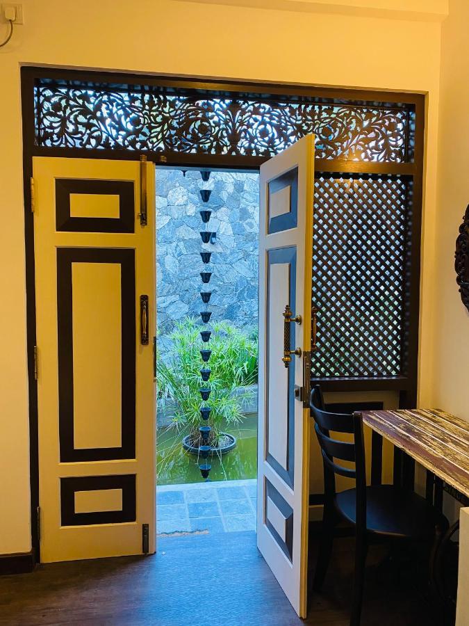 Thaprobana Villa Tangalle - Private Villa Esterno foto
