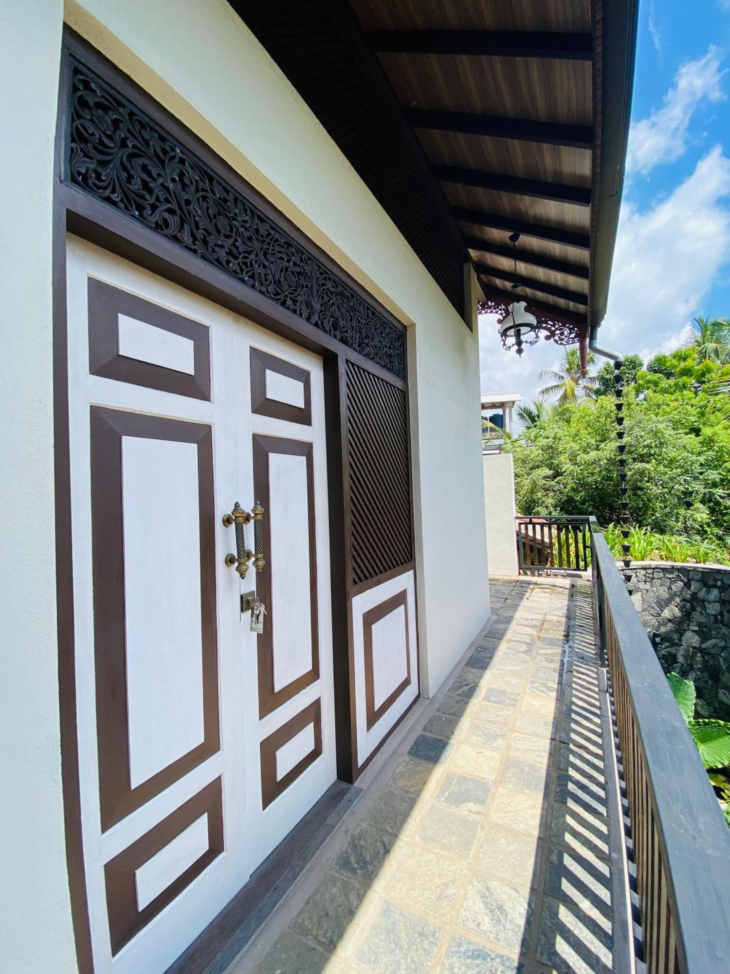Thaprobana Villa Tangalle - Private Villa Camera foto